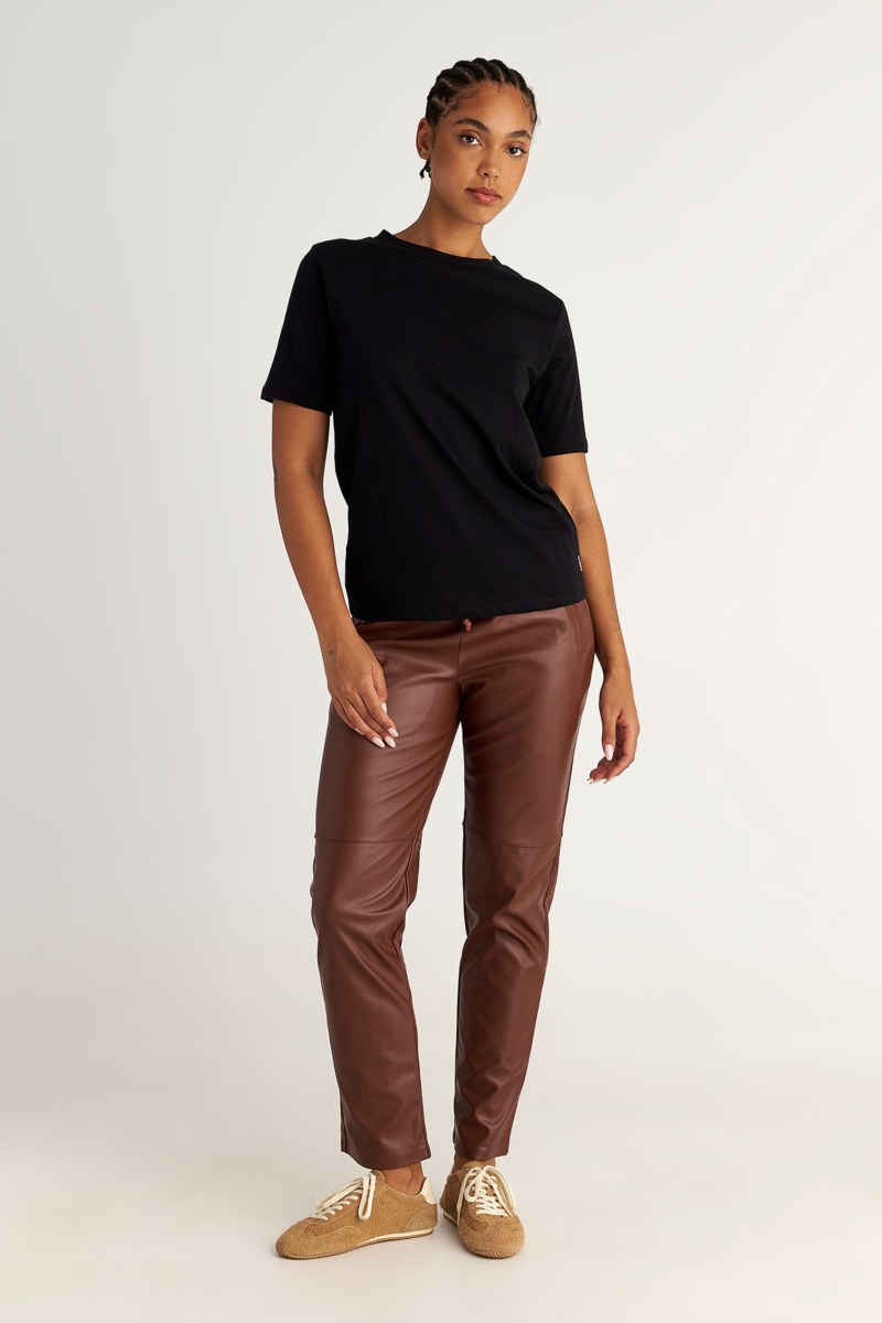 ΠΑΝΤΕΛΟΝΙ ΣΕ ΙΣΙΑ ΓΡΑΜΜΗ ΜΕ ΔΕΡΜΑΤΙΝΗ ΥΦΗ-25831091-332