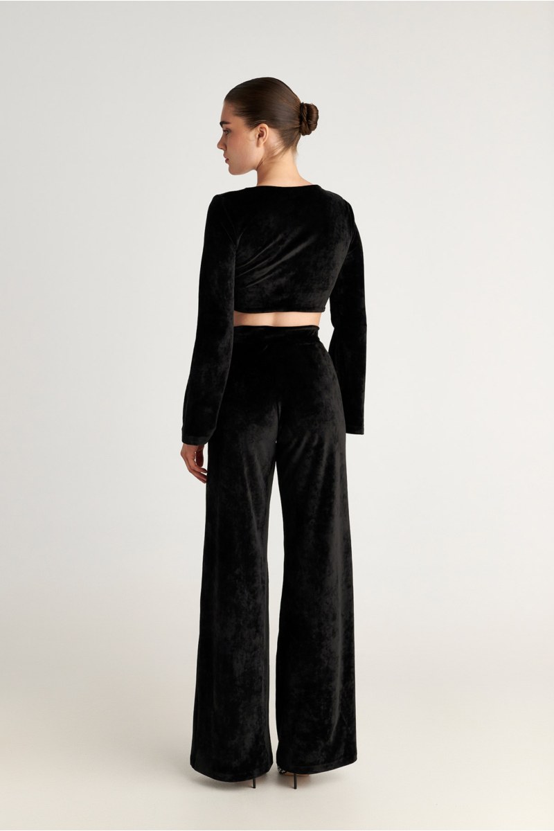 HIGH-WAISTED SUPER SOFT VELOUR FLARED PANTS-25831173-110