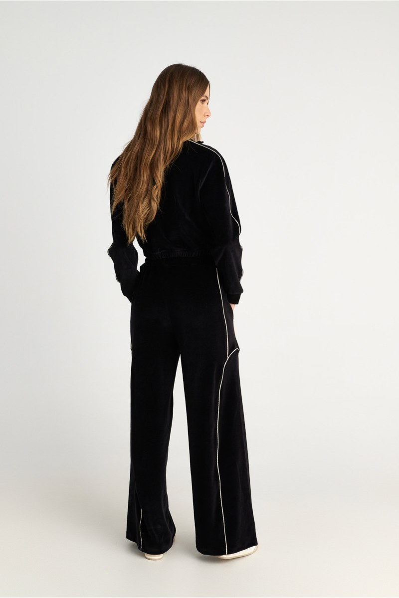 CONTRAST PIPING VELOUR FLARED PANTS-25831184-110