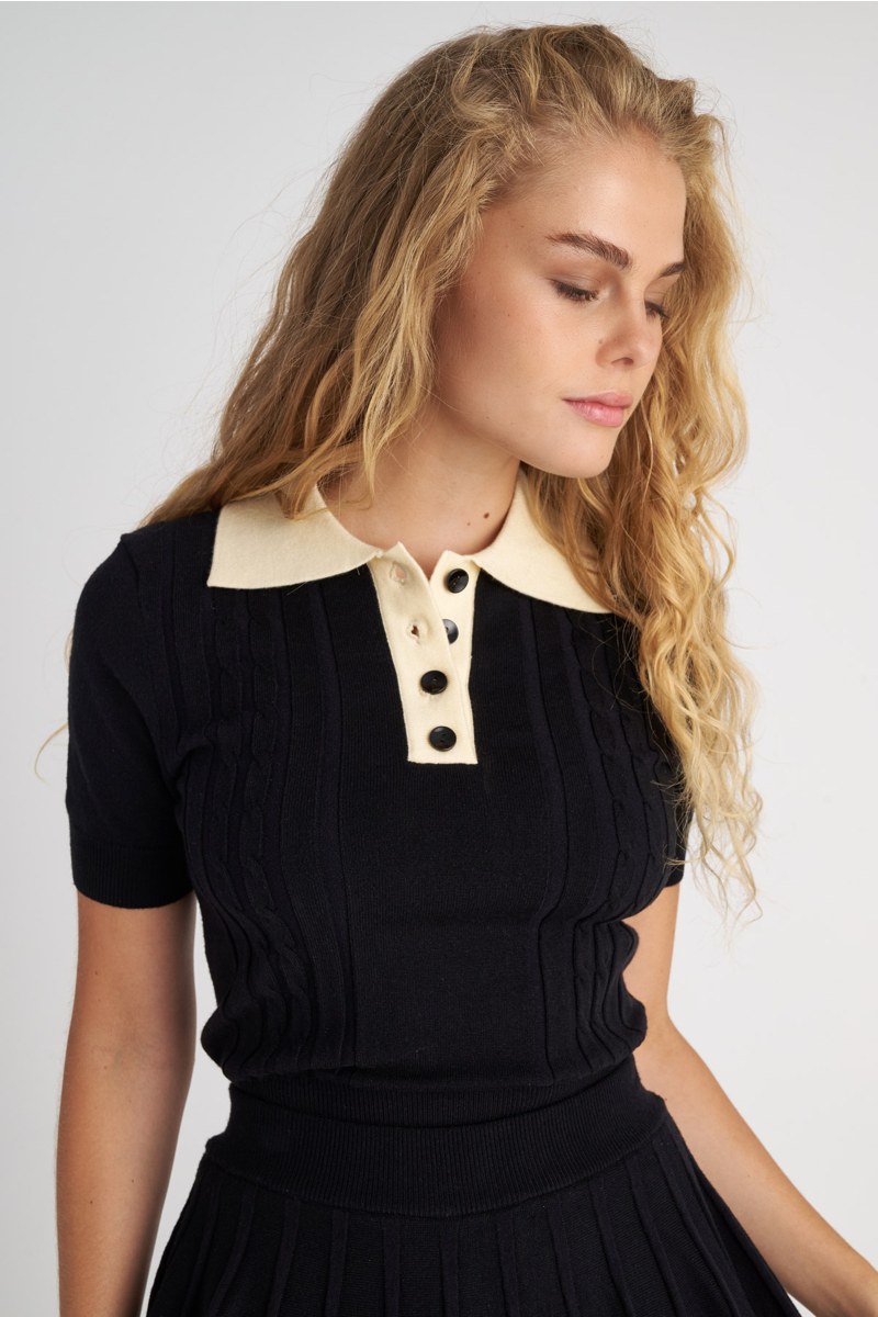 SHORT-SLEEVED KNITTED POLO TOP-25832061-110