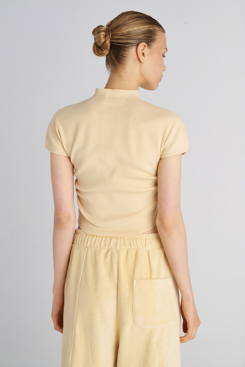 SHORT-SLEEVED MONOCHROME KNITTED TOP-25832062-994