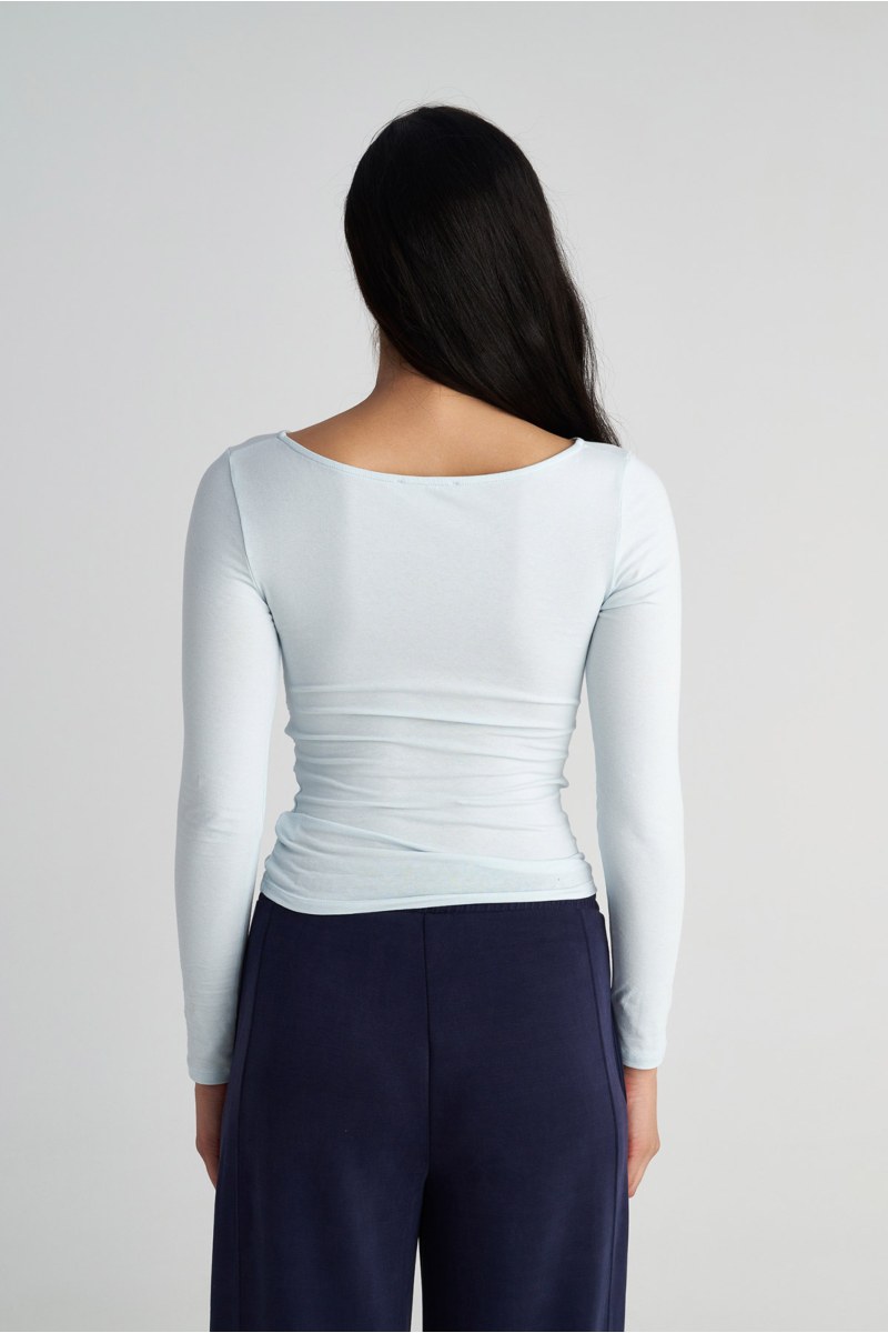 ΜΟΝΟΧΡΩΜΗ ΒΑΜΒΑΚΕΡΗ ΜΠΛΟΥΖΑ ΜΕ ΝΤΡΑΠΕ ΛΕΠΤΟΜΕΡΕΙΑ-25832087-911