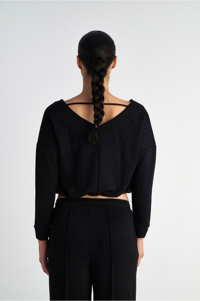 SOFT LIGHT TOUCH LONG-SLEEVED SWEATSHIRT-25832096-110