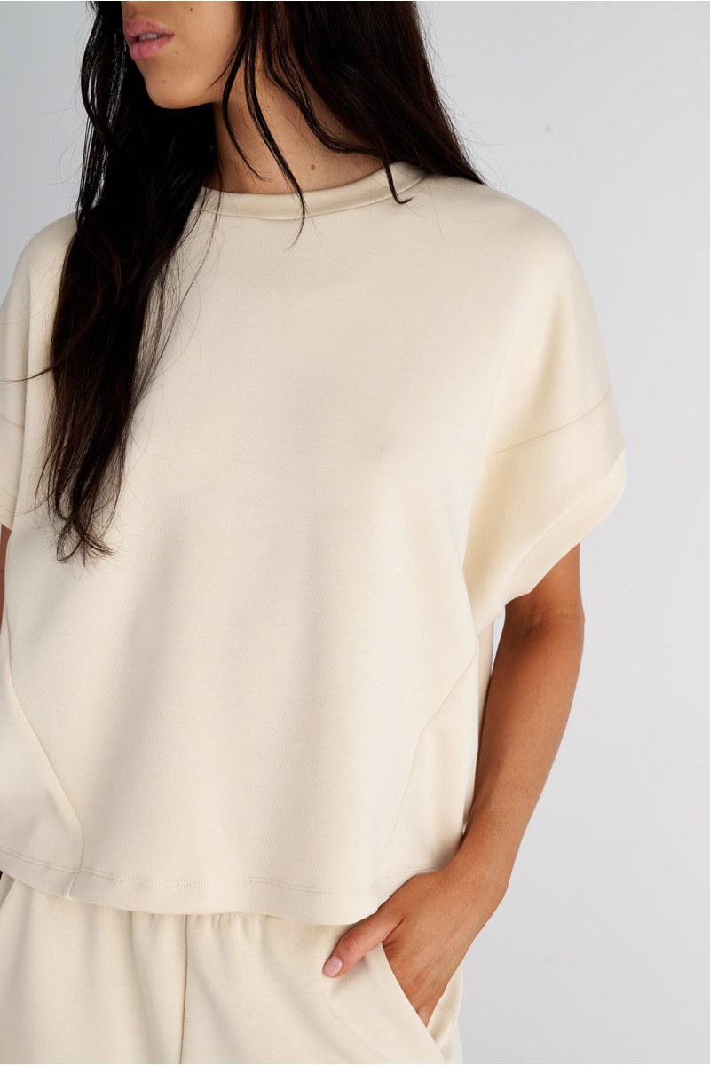 SOFT LIGHT TOUCH SHORT SLEEVED TOP-25832097-103