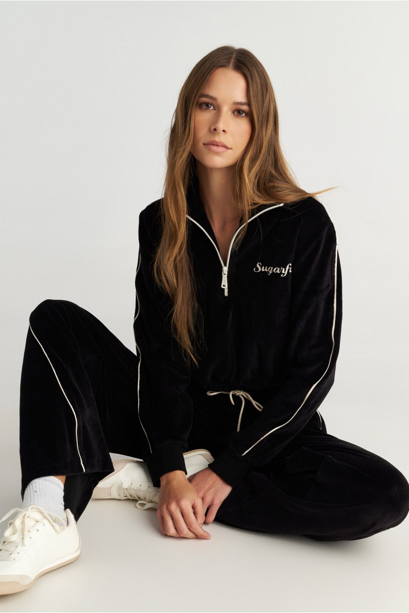 CONTRAST PIPING HALF-ZIP VELOUR CROPPED SWEATSHIRT-25832184-110