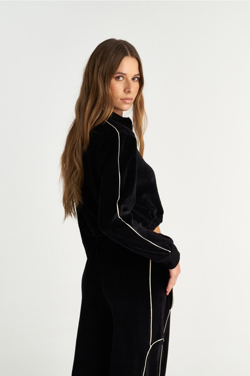 CONTRAST PIPING HALF-ZIP VELOUR CROPPED SWEATSHIRT-25832184-110