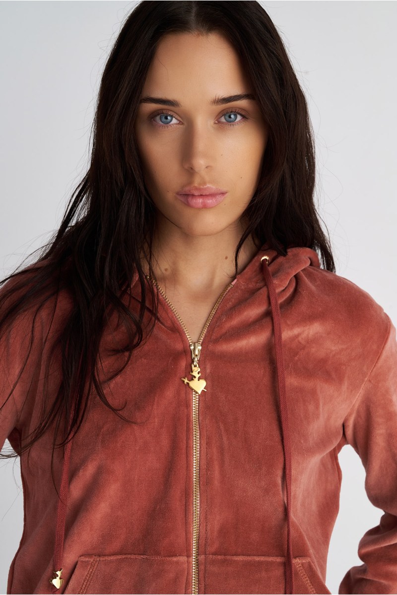 ΚΛΑΣΙΚΗ ΒΕΛΟΥΤΕ ΖΑΚΕΤΑ ΜΕ ΚΟΥΚΟΥΛΑ-25833000-949