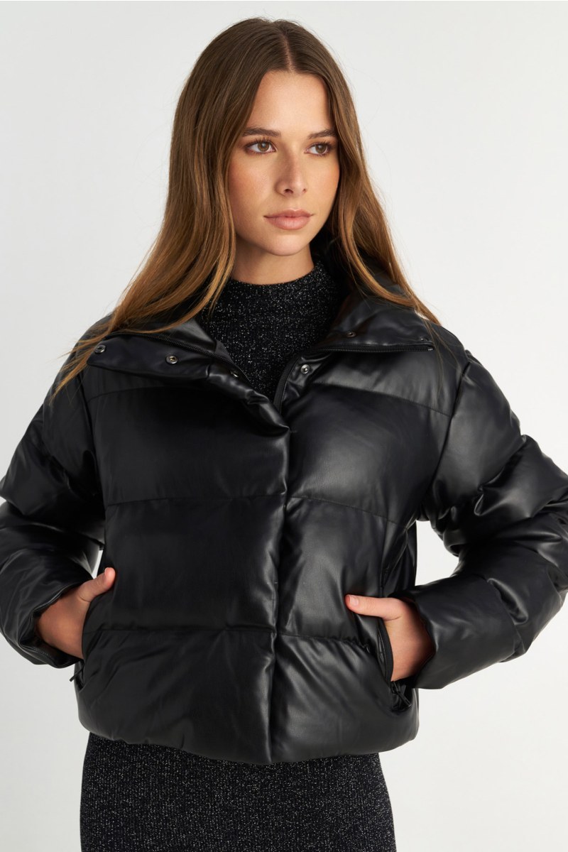 ΚΑΠΙΤΟΝΕ ΦΟΥΣΚΩΤΟ ΜΠΟΥΦΑΝ ΣΕ ΔΕΡΜΑΤΙΝΗ ΥΦΗ-25833020-110