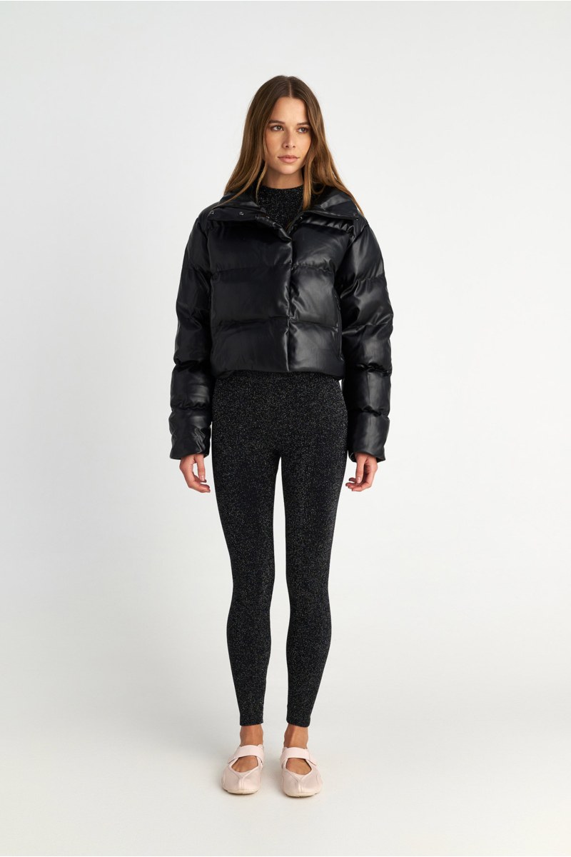 ΚΑΠΙΤΟΝΕ ΦΟΥΣΚΩΤΟ ΜΠΟΥΦΑΝ ΣΕ ΔΕΡΜΑΤΙΝΗ ΥΦΗ-25833020-110