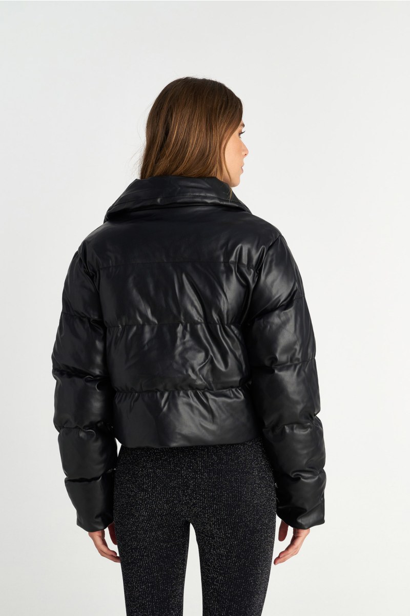 ΚΑΠΙΤΟΝΕ ΦΟΥΣΚΩΤΟ ΜΠΟΥΦΑΝ ΣΕ ΔΕΡΜΑΤΙΝΗ ΥΦΗ-25833020-110