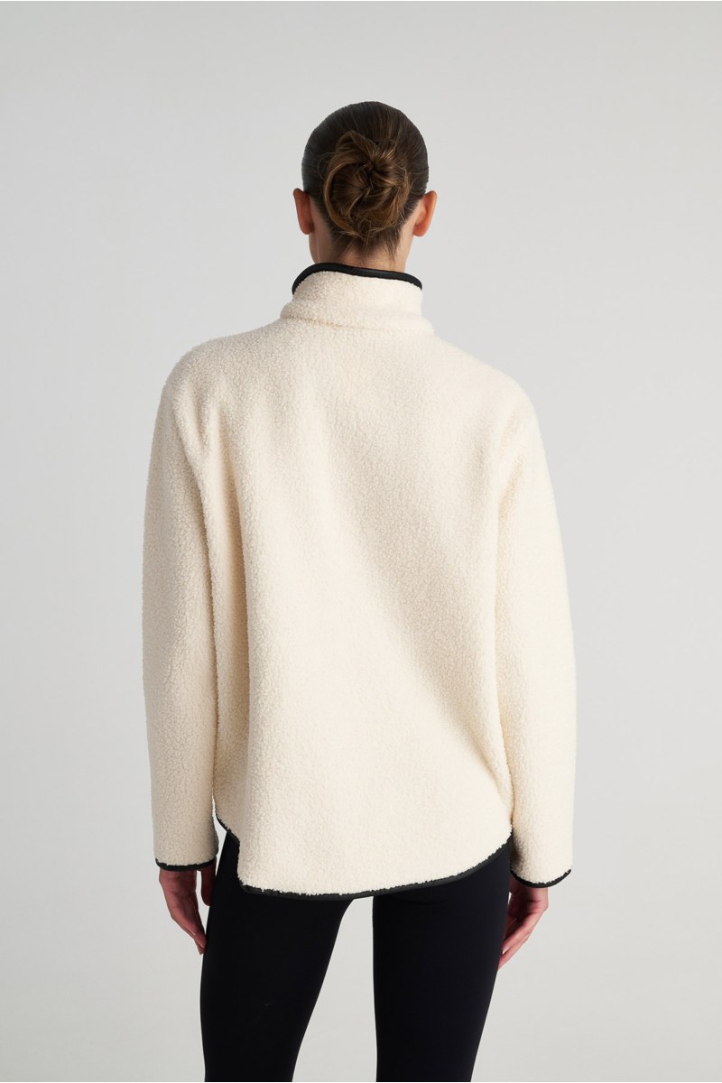 ΖΑΚΕΤΑ OVERSIZED ΑΠΟ ΣΥΝΘΕΤΙΚΟ ΜΑΛΛΙ ΠΡΟΒΑΤΟΥ-25833035-103