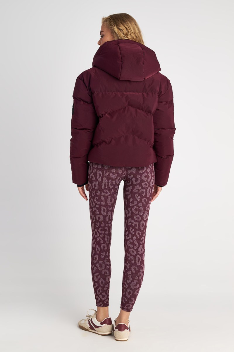 ΦΟΥΣΚΩΤΟ ΜΠΟΥΦΑΝ ΜΕ ΚΟΥΚΟΥΛΑ ΚΑΙ ΛΕΠΤΟΜΕΡΕΙΑ ΣΤΟΥΣ ΑΝΤΙΧΕΙΡΕΣ-25833111-855