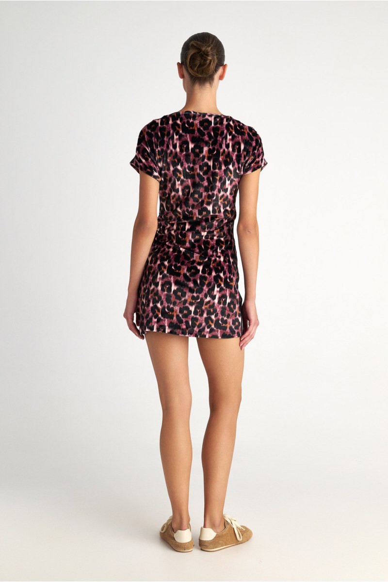 LEOPARD PRINTED SHORT-SLEEVED SUPER SOFT VELOUR MINI DRESS-25834170-828