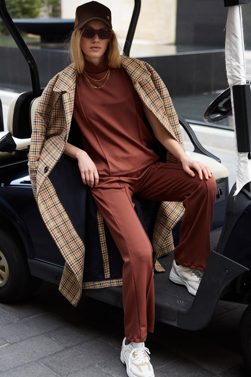 SOFT LIGHT TOUCH HIGH WAISTED PANTS WITH OUTER SEAM-25841009-970