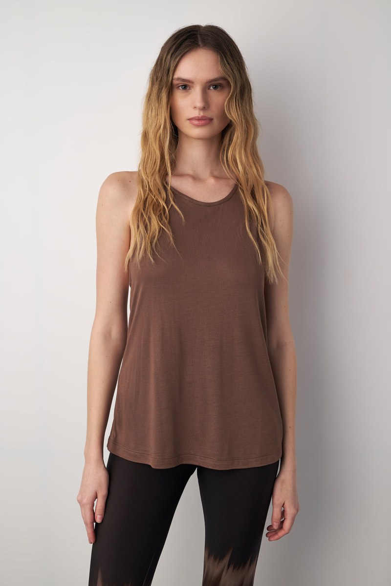 SPORTS SLEEVELESS TOP WITH STRAPPY CROSSED BACK-25842021-208