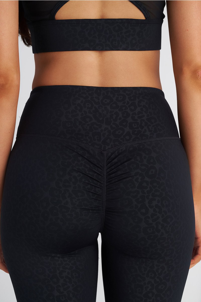 ΚΟΛΑΝ ΓΥΜΝΑΣΤΙΚΗΣ ΜΕ ΛΕΟΠΑΡ ΤΥΠΩΜΑ ΚΑΙ ΡΑΦΗ ΣΟΥΡΑ ΣΤΟ ΠΙΣΩ ΜΕΡΟΣ-25865033-110