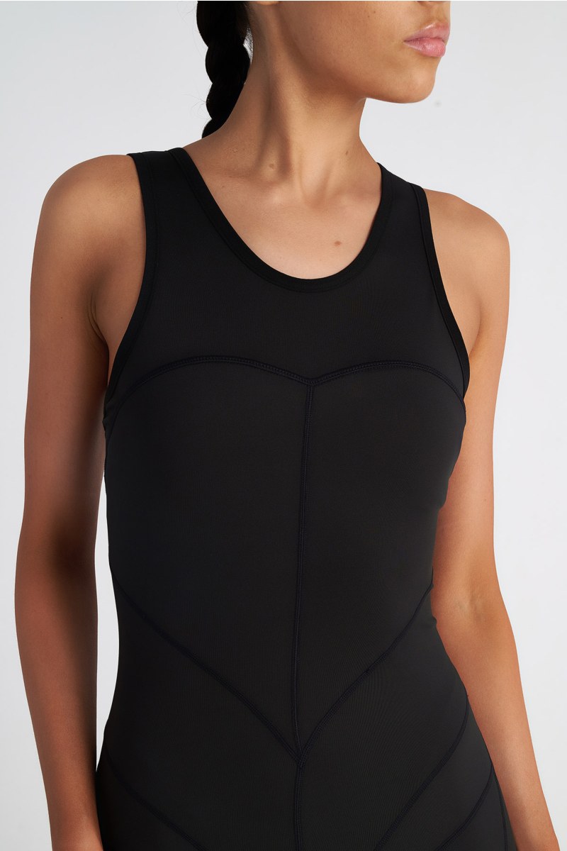 ΑΘΛΗΤΙΚΗ ΟΛΟΣΩΜΗ ΦΟΡΜΑ ΜΕ ΑΝΟΙΧΤΗ ΠΛΑΤΗ ΚΑΙ ΧΙΑΣΤΙ ΤΙΡΑΝΤΕΣ-25867033-110