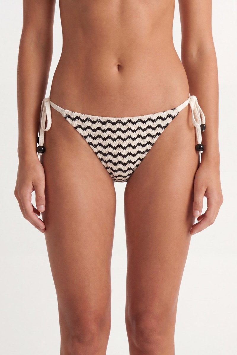 CROCHET SWIMWEAR TIE-SIDE BIKINI SLIP-26802025-999