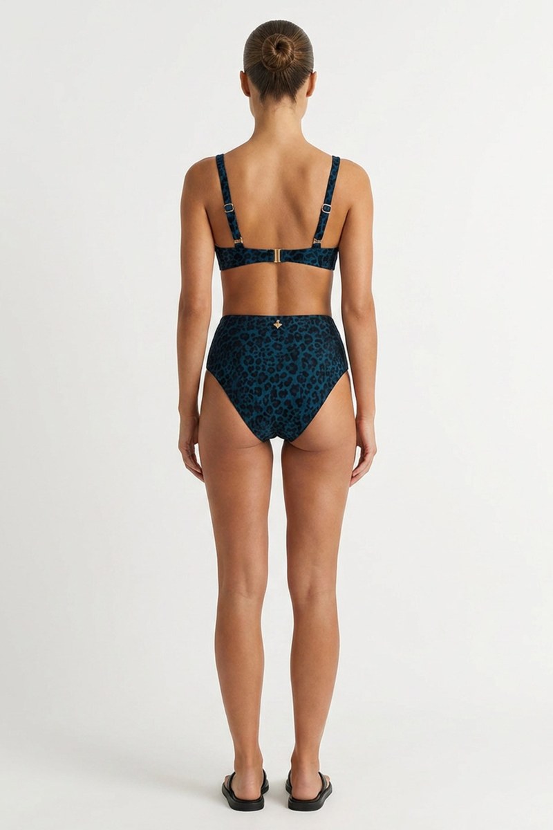 HIGH WAISTED BIKINI SLIP WITH FRONT TWIST DETAIL-26802110-514