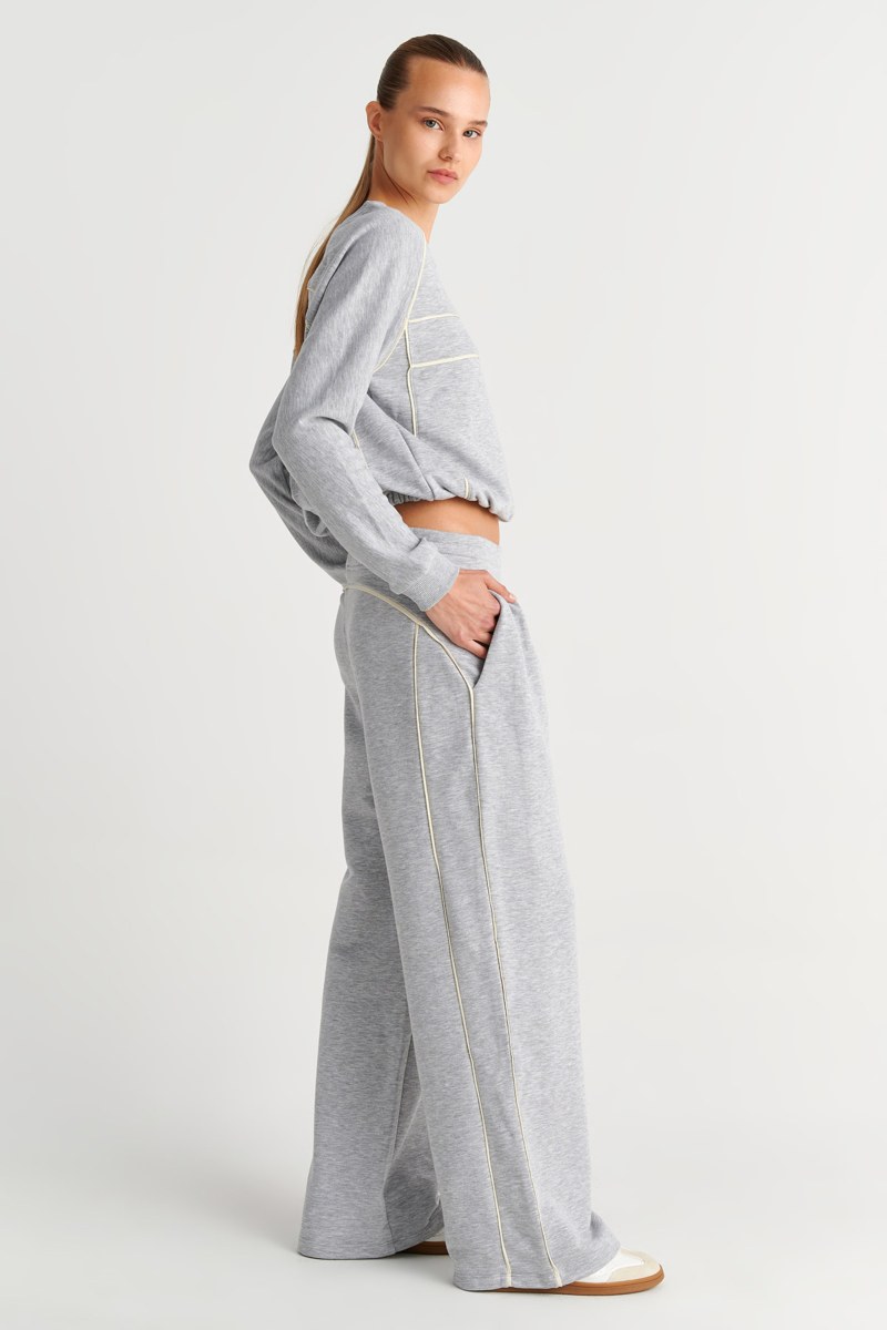 FLARED ΨΗΛΟΜΕΣΟ ΒΑΜΒΑΚΕΡΟ ΠΑΝΤΕΛΟΝΙ ΜΕ ΠΙΕΤΕΣ-26811060-205