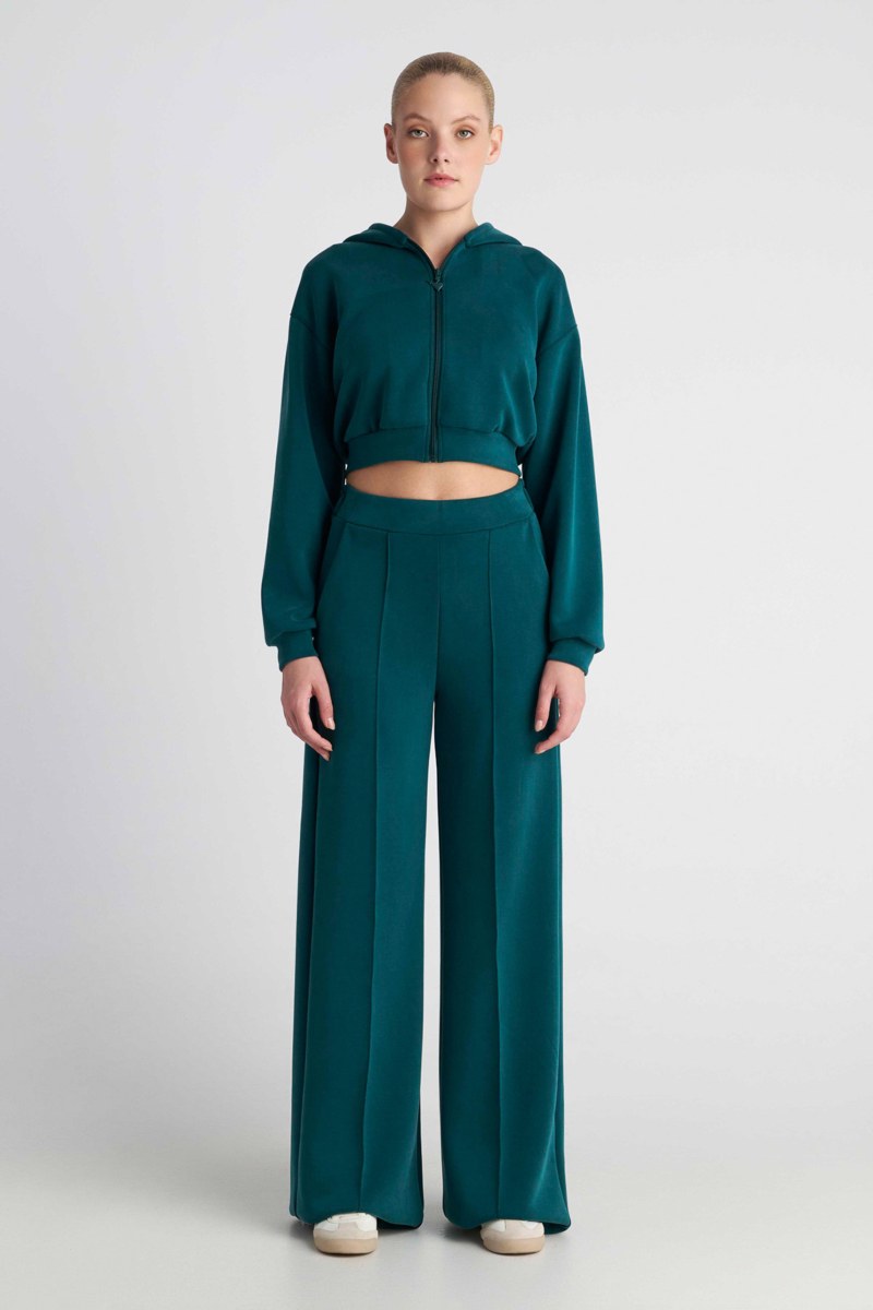 SOFT LIGHT TOUCH CROPPED HOODED JACKET-26813040-403