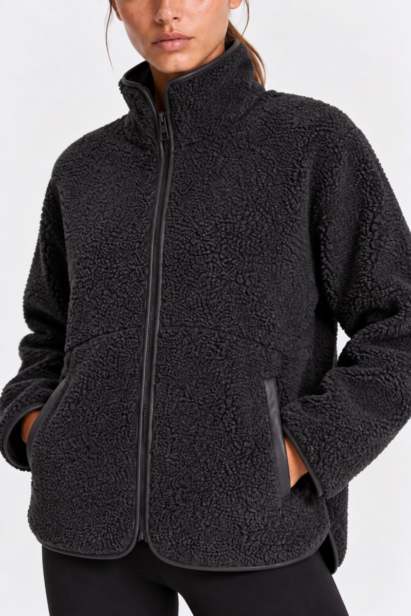 ΖΑΚΕΤΑ OVERSIZED ΑΠΟ ΣΥΝΘΕΤΙΚΟ ΜΑΛΛΙ ΠΡΟΒΑΤΟΥ-26833057-110