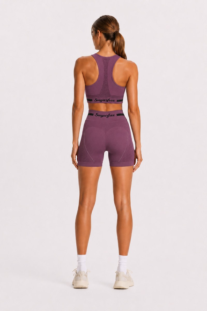 SEAMLESS SPORTS CROP TOP / SPORTS BRA WITH POINTELLE DETAIL-26848036-815