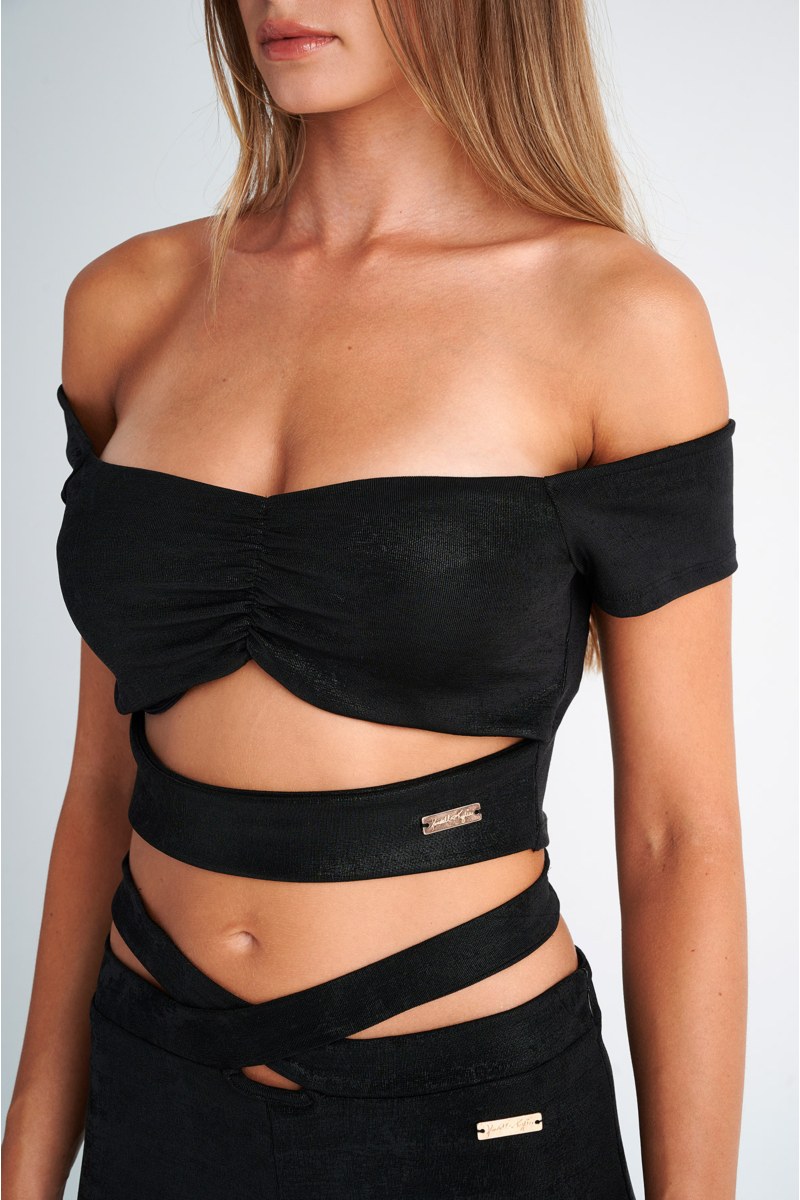 'KENDALL + KYLIE' GATHERED CROPPED TOP WITH CUT-OUT DETAIL-KKW404016-001