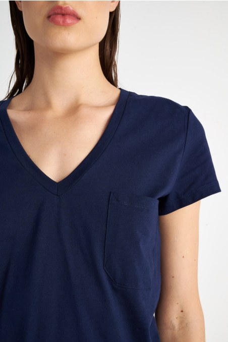 BASIC ORGANIC COTTON T-SHIRT IN 'V' NECKLINE-23812098-425
