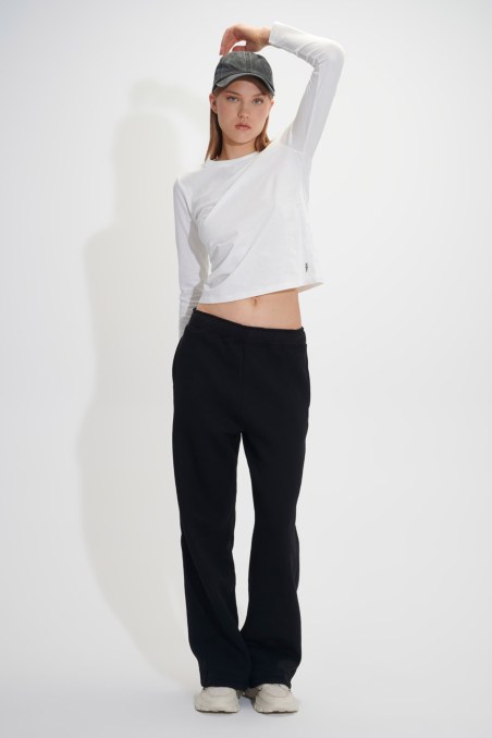 LONG SLEEVED BASIC COTTON TOP-23832032-102