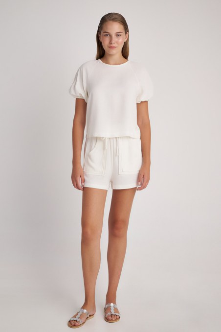 LINEN SHORTS WITH PATCH POCKETS-24810151-102