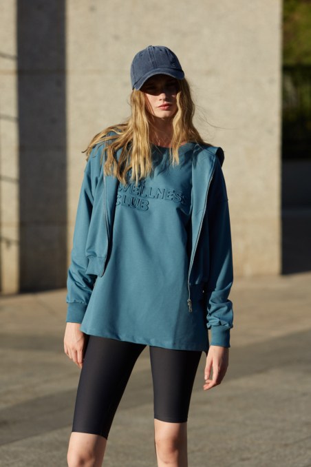 EMBOSSED PRINT OVERSIZED COTTON SWEATSHIRT-24862085-936