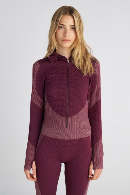 SEAMLESS SPORTS CROPPED JACKET WITH THUMB DETAILS-25863071-855