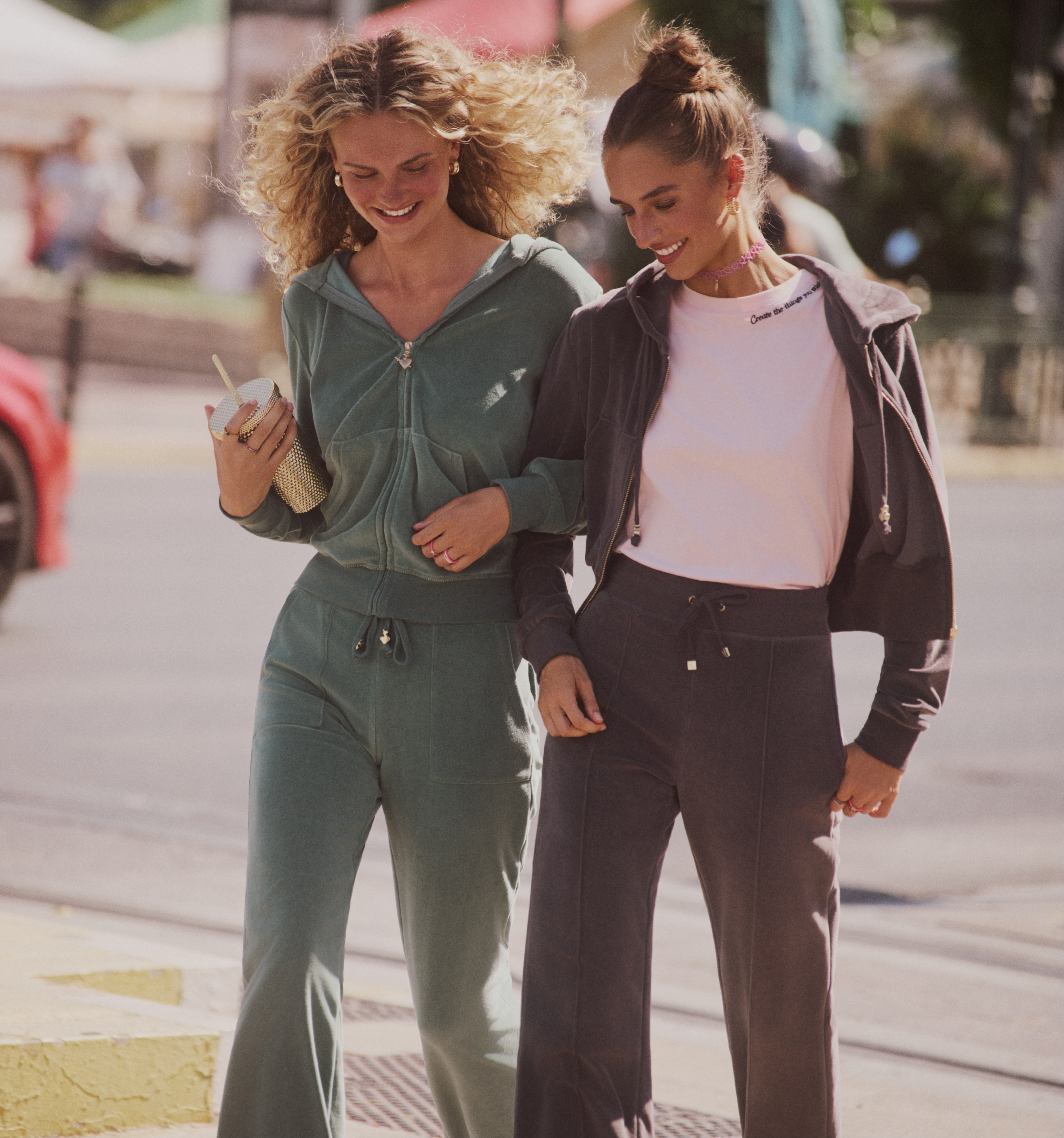 VELOUR